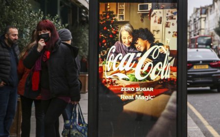 Ad Agency Stocks Seen Turning AI Disruption to Their Advantage