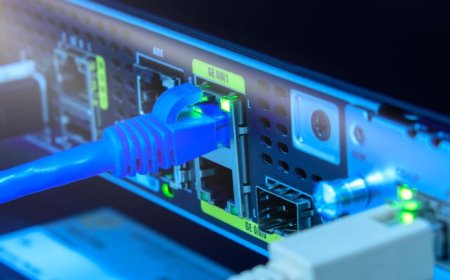 Ciena (CIEN) Is Down 6.3% After AI-Focused Q4 Beat Highlights Hyperscale Demand Shift – Has The Bull Case Changed?