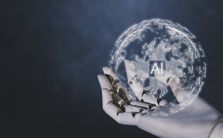 Are we in an AI bubble? What 40 tech leaders and analysts are saying, in one chart